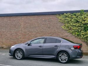 Toyota Avensis 2.0 D LUNA - Image 3