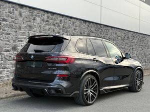 2022 BMW X5 M Sport X-Drive M Performance 45E FSH - Image 2