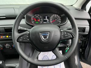 Dacia Sandero ESSENTIAL 1.0 TCE // CRUISE CONTROL - Image 4
