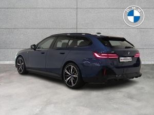 BMW i5 eDrive40 M Sport Pro Touring - Image 3