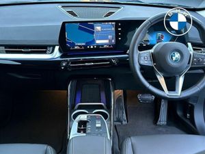 BMW iX1 eDrive20 xLine - Image 4
