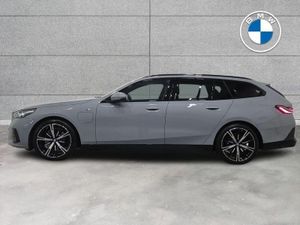 BMW 5-Series 530e M Sport Touring - Image 4