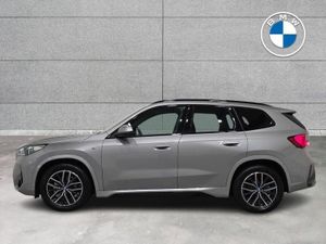 BMW iX1 eDrive20 M Sport - Image 4