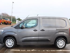 2021 Vauxhall Combo L1H1 Sportive - Image 2