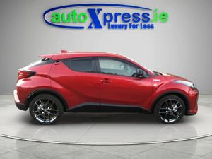 Toyota C-HR 1.8 HYBRID S GR SPORT - Image 3