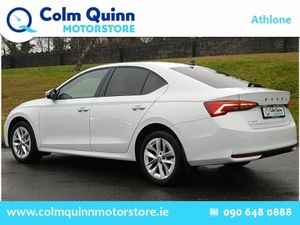 Skoda Octavia Selection 2.0TDI 115HP *Manufacturer - Image 4