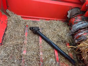 2016 Kuhn Primor 3570M Straw Blower - Image 4