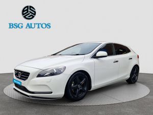 2015 VOLVO V40  T4 1.6 AUTOMATIC - Image 3