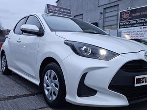 2020 Toyota Yaris - Image 3