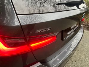 212 BMW 330E M SPORT X DRIVE TOURING AS NEW - Image 4