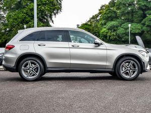 Mercedes-Benz GLC 220d AMG 4Matic Auto - Image 3