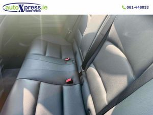 BMW 5-Series 523D TOURING M-SPORT Automatic, Rever - Image 4