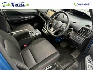 Nissan Serena E-POWER HIGHWAY STAR V Hybrid Automa - Image 2