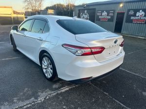 2020 Toyota Camry 2.5L fresh NctRd Tax Full optio - Image 3