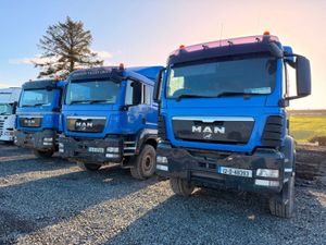 MAN TGS 440 HP ...double Drive ...manual....629 - Image 3