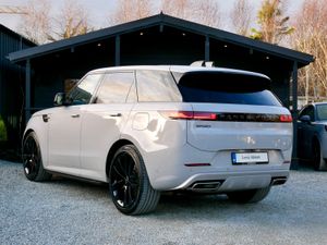 2024 Range Rover Sport Dynamic SE 460 - Image 4