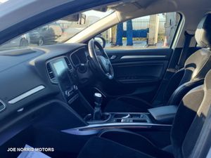 Renault Megane N 5DR GRAND COUPE DYNAMIQUE - Image 3