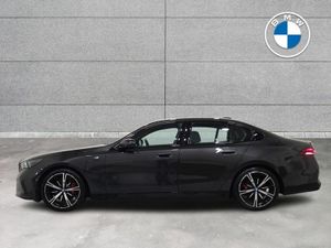 BMW 5-Series 530e M Sport Pro Saloon - Image 4