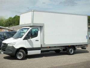 2023 Mercedes-Benz Sprinter Luton Box Van - Image 3