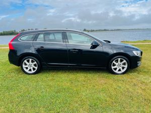 Volvo V60 D4 SE LUXURY 181BHP AUTO - Image 4