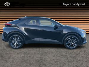 Toyota C-HR HYBRID SPORT // HEATED SEATS // APPLE - Image 3