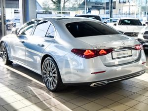 Mercedes-Benz E-Class E220d Exclusive Huge Spec - Image 4