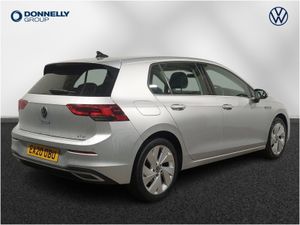Volkswagen Golf Hatchback Style - Image 4