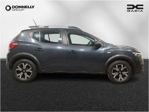 Dacia Sandero Stepway Hatchback Prestige - Image 4