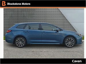 Toyota Corolla 1.8 Hybrid Luna Saloon - Image 3