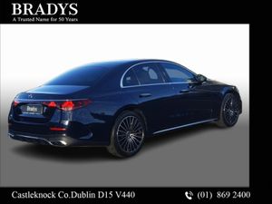 Mercedes-Benz E-Class E 300de AMG--Panoramic Sunro - Image 3