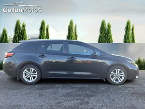 Suzuki Swace Swace 1.8 Hybrid SZ-T CVT - Image 4