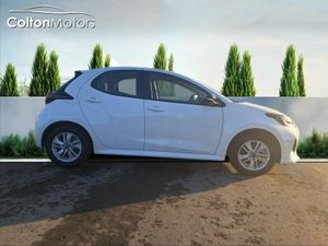 Mazda Mazda2 HYBRID 5DR (116ps) PURE AT - Image 4