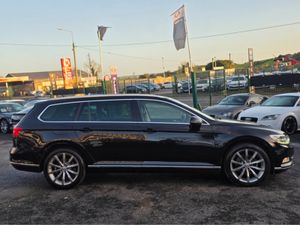Volkswagen Passat 2.0 TDI  VIRTUAL DASH FULL LEATH - Image 3