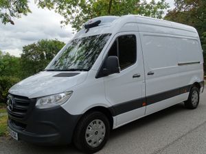 2022 Mercedes-Benz Sprinter Refrigerated Van - Image 3