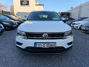 2017 (171) Volkswagen Tiguan 2.0 TDI Trendline BMT - Image 2