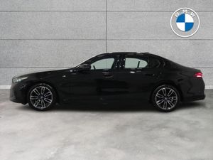 BMW 5-Series 530e M Sport Saloon - Image 4