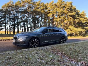 Skoda Octavia 2021 1.5 TSI Combi Style - Image 3