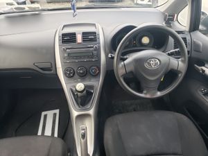 Toyota Auris 2008 - Image 3
