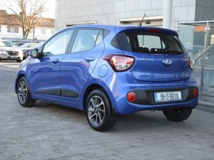 Hyundai i10 1.0 Deluxe - Image 4