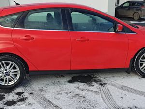 FORD FOCUS 2013 TITANIUM / 1.6 DIESEL / MANUAL - Image 4