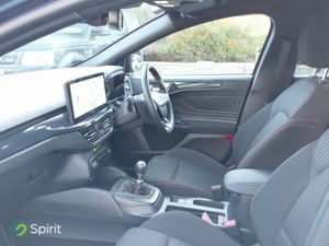 Ford Focus ST-Line X 1.0L EcoBoost 125PS mHEV - Image 4