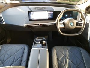 BMW iX M60 - Image 4