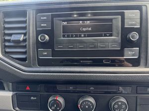 2022 Volkswagen Crafter Luton Box Van - Image 3