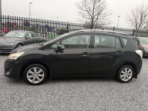 2015 (152) Toyota Verso 1.6 D-4D Aura - Image 4