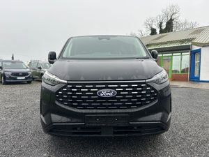 New Ford Tourneo Custom Hybrid Wheelchair Access - Image 2