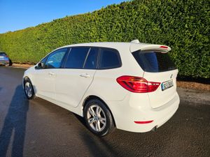 BMW 2-Series 2016 218i SE AUTO 7 SEATS - Image 3