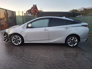 2017 Toyota Prius 1.8 Hybrid - Image 4