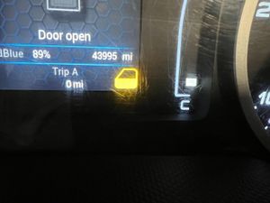 Iveco Daily 2.3D HPI 14V 35S 3750 Dropside - Image 2