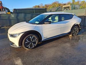 212 kia Ev6  Earth 84kw  230bhp  Automatic - Image 2