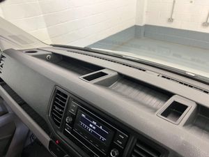 Volkswagen Crafter 2.0 TDI CR35 Startline Dropside - Image 3